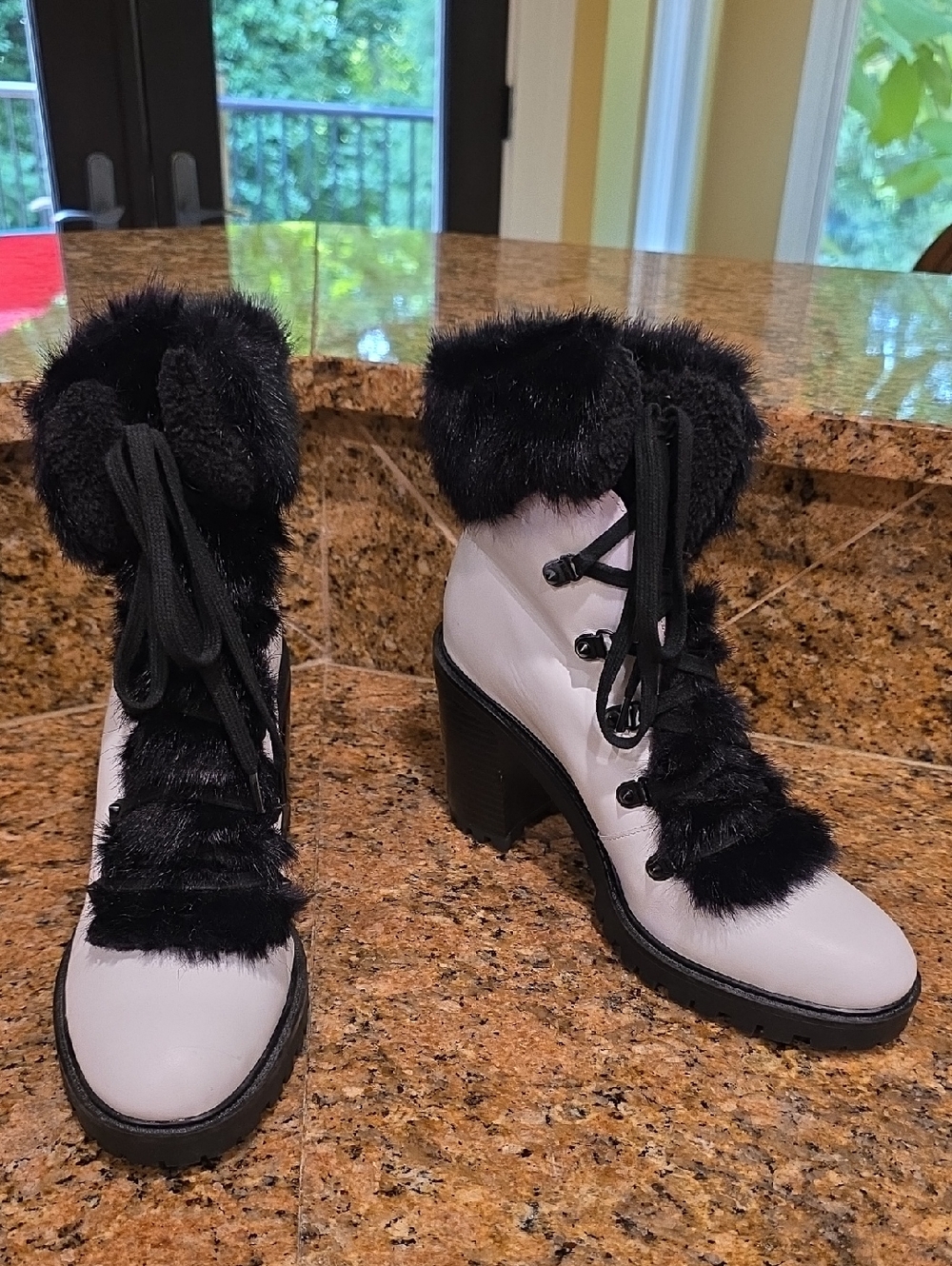 Guess Faux Fur Lined Block Heel Boots - SZ 10